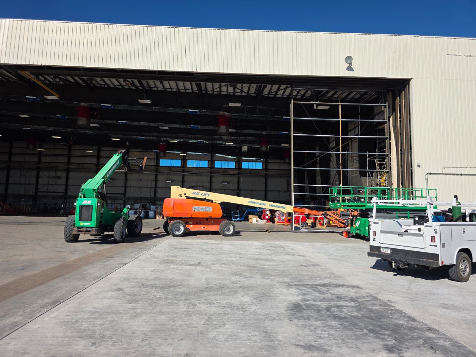 Phoenix Sky Harbor International Airport — Hangar Restoration — photo 5